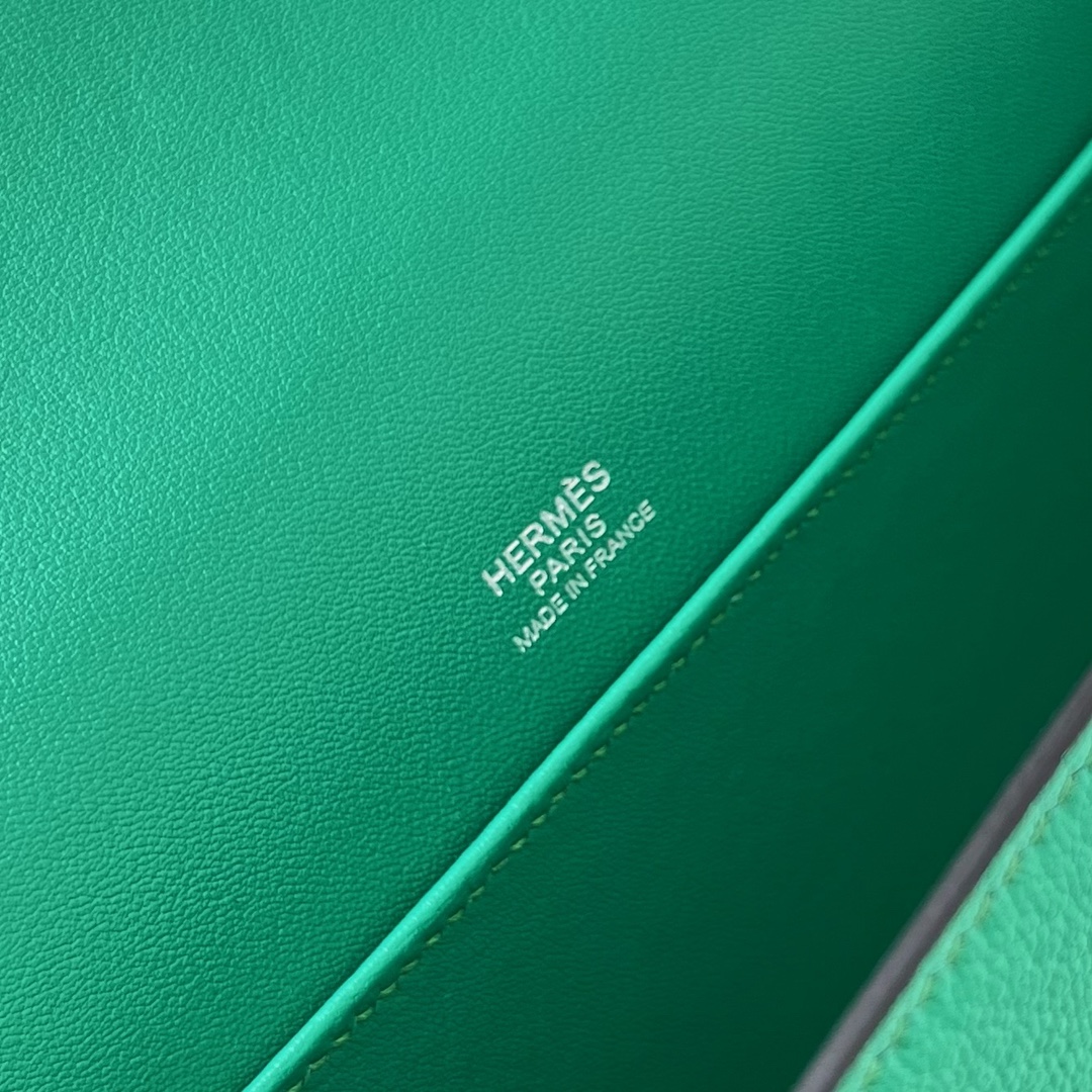 Hermes Geta Shoulder Bag In Menthe Mysore Goatskin Leather